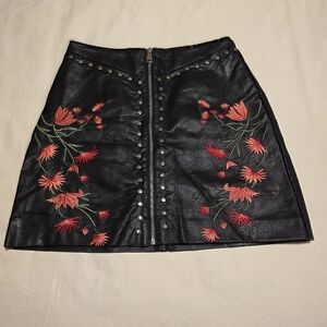Embroidered Black Faux Leather Skirt Sz Medium NWOT